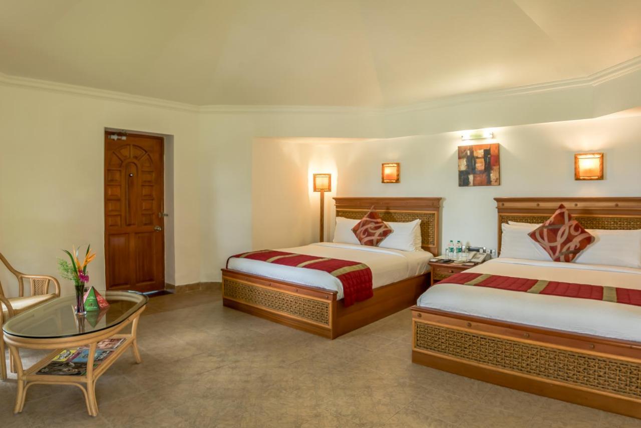 Chariot Beach Resort Mahabalipuram Exteriör bild
